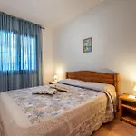 Apartmán Mallus 4 Posti Letto Olia Speciosa