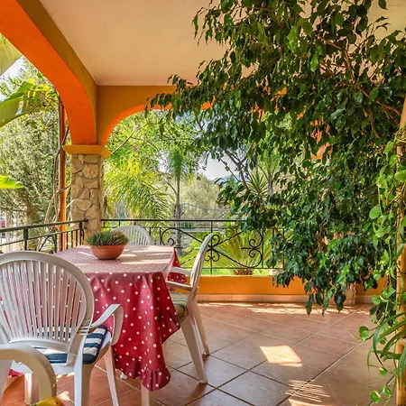 Mallus 4 Posti Letto Appartement Olia Speciosa