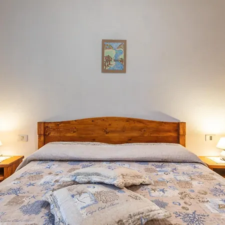 Mallus 4 Posti Letto * Olia Speciosa
