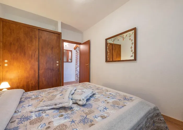 Apartamento Mallus 4 Posti Letto Olia Speciosa