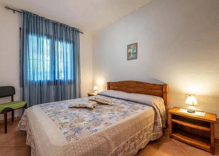 Apartamento Mallus 4 Posti Letto Olia Speciosa